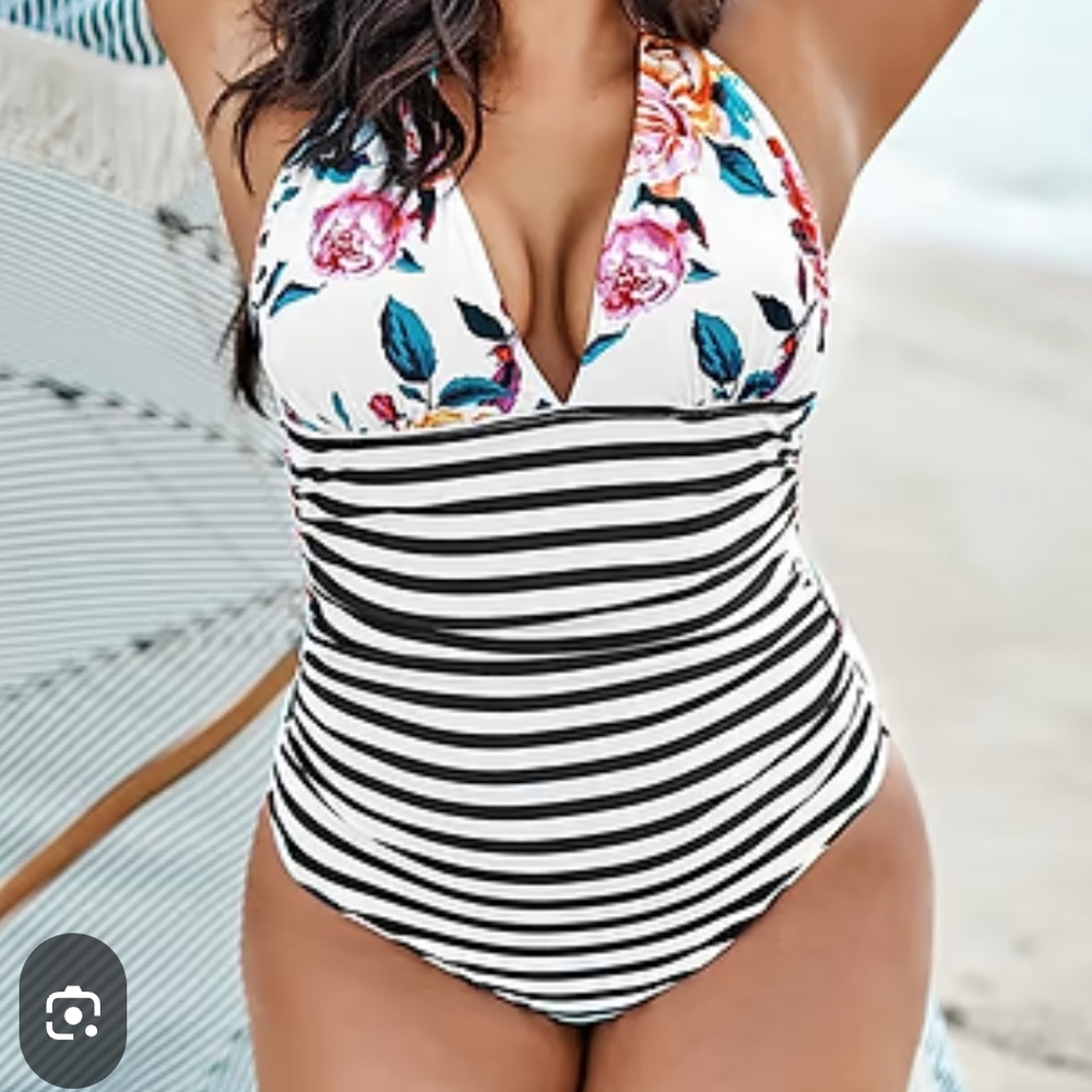 Cupshe Floral and Striped Swimsuit